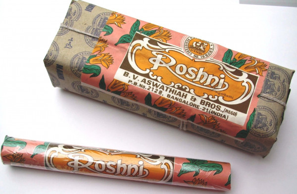 Roshni (die leckeren Räucherstäbchen)
